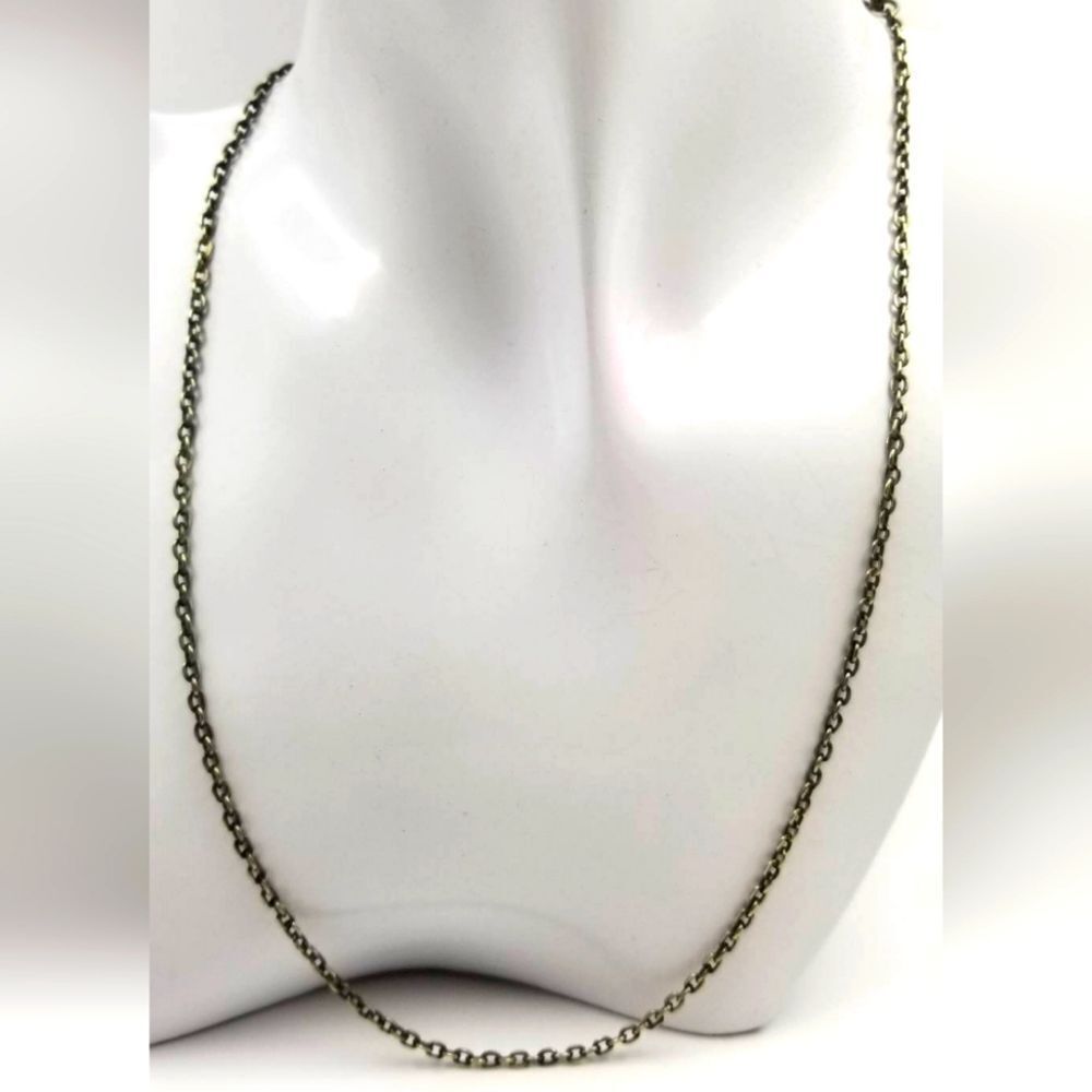 Maiden lace chain necklace